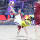 Brasil marca no fim, vence Belarus e é hepta na Copa de futebol de areia