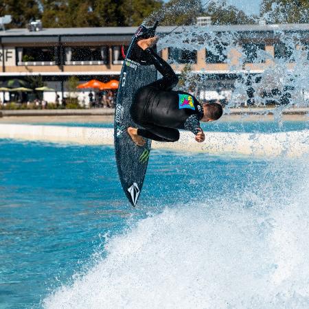 Yago Dora decola no Stab High, em Sydney