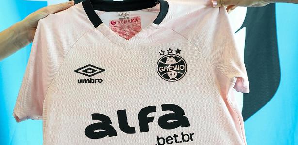 Grêmio lança promoção de camisa rosa em resposta a comentário homofóbico de Abel Braga