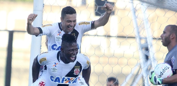 Eder Luis já deu duas assistências para Riascos no Campeonato Carioca - Paulo Fernandes / Site oficial do Vasco