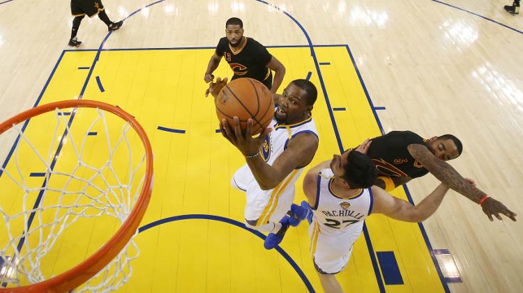 Kevin Durant foi mais uma vez decisivo na vitória do Golden State - Ezra Shaw/Pool/USA TODAY Sports - Ezra Shaw/Pool/USA TODAY Sports