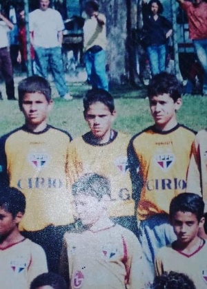 Valentim (à esquerda) ao lado de Ederson, na base do São Paulo - Arquivo pessoal - Arquivo pessoal