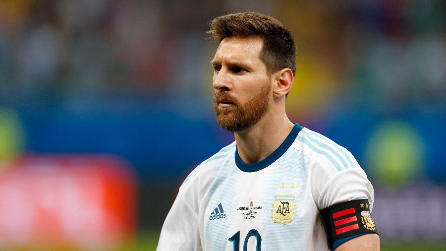 Messi, atacante da Argentina, vive pressão por classificação da Argentina - Thiago Calil/AGIF