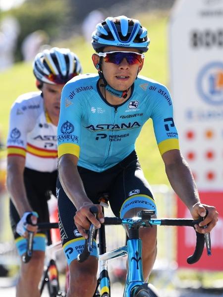 Harold Tejada, ciclista colombiano da equipe Astana, foi o 45º colocado da Volta da França de 2020 - Tim de Waele/Getty Images
