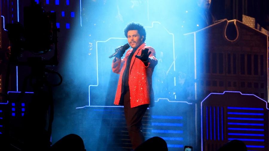 The Weeknd faz o show do intervalo do Super Bowl LV - Mike Ehrmann/Getty Images