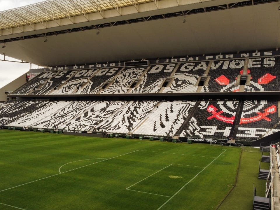 Torcida Gaviões da Fiel planeja homenagem e pede que Corinthians adie jogo