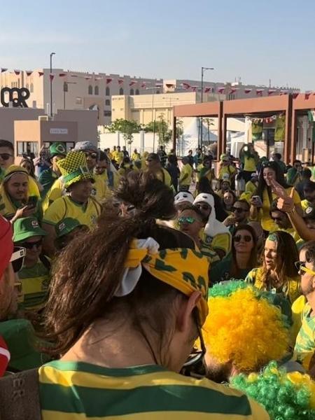 Encontro da torcida antes de jogo do Brasil no Qatar - Diego Garcia/UOL