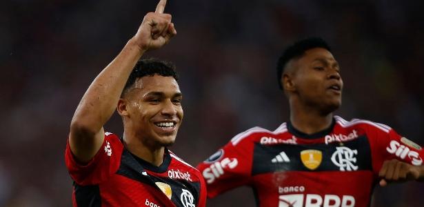 Flamengo apresenta jovem como novidade na escalação contra o Juventude