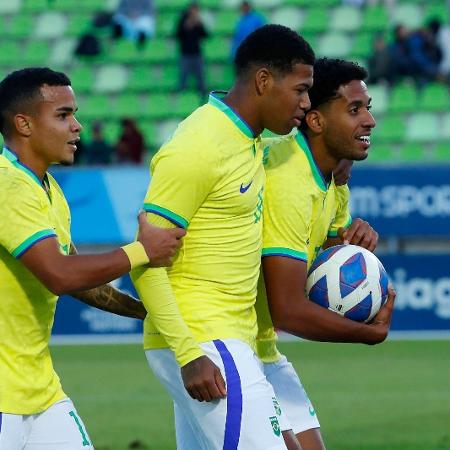 Pan 2023: Zagueiro Miranda, do Brasil, comemora gol marcado conta os EUA - Sebastian Cisternas/Santiago 2023 vía Photosport