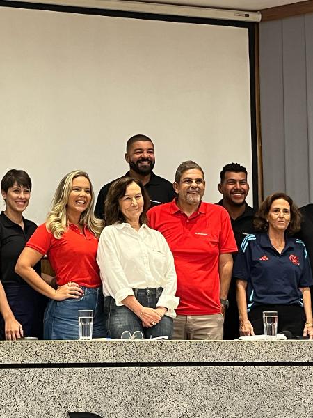 Nova equipe da Flamengo TV é apresentada em evento na Gávea Nova equipe da Flamengo TV é apresentada em evento na Gávea