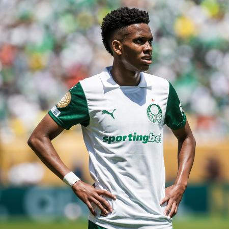 Estêvão deixará o Palmeiras rumo ao Chelsea ao final do Mundial de Clubes - Nicolò Campo/LightRocket via Getty Images