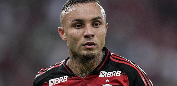 Grêmio avalia proposta por cebolinha; flamengo não dificultará negócio