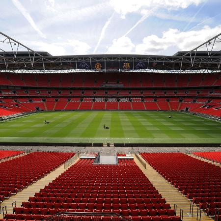 Os ingleses querem voltar a receber um Mundial - UEFA via Getty Images