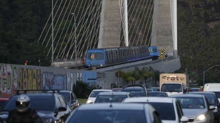 Promessa de melhorar radicalmente o transporte público do RJ após Copa e da Olimpíada não foi cumprida - FERNANDO FRAZÃO/AGÊNCIA BRASIL