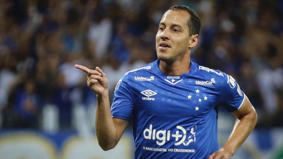 Rodriguinho recebeu sondagens de clube brasileiro e, inclusive, de rivais do Timão - Thomás Santos/AGIF