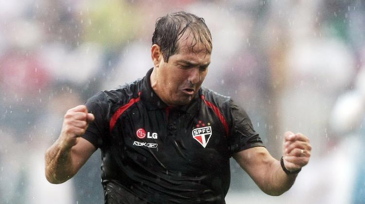 Muricy Ramalho foi tricampeÃ£o brasileiro pelo SÃ£o Paulo em 2006, 2007 e 2008 - Celso JÃºnior/AE