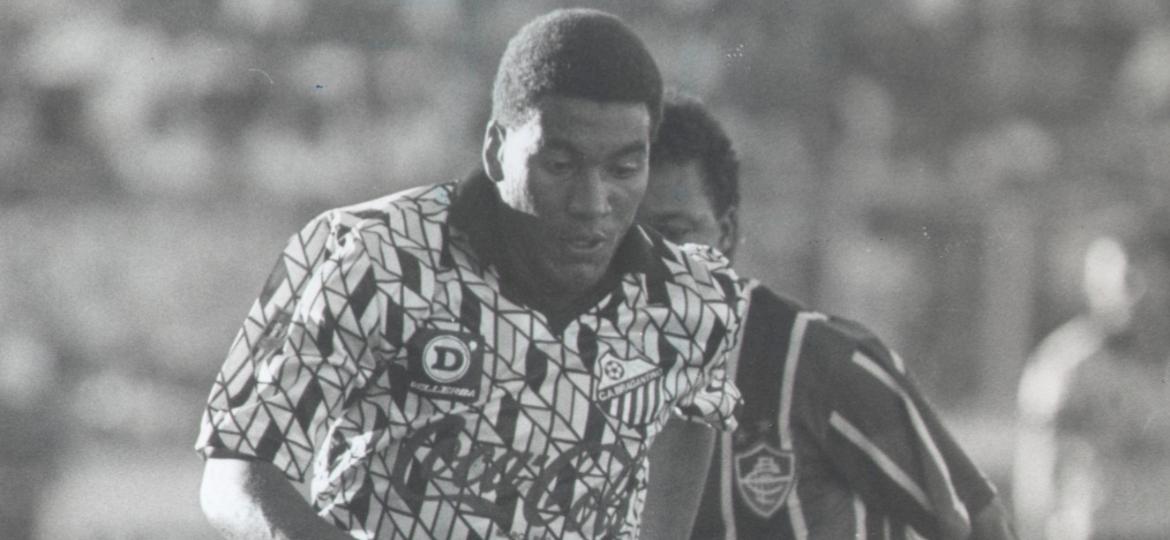 Mauro Silva era craque do Bragantino que bateu o Fluminense na semi do Brasileirão de 1991 - MARCOS FERNANDES/AE