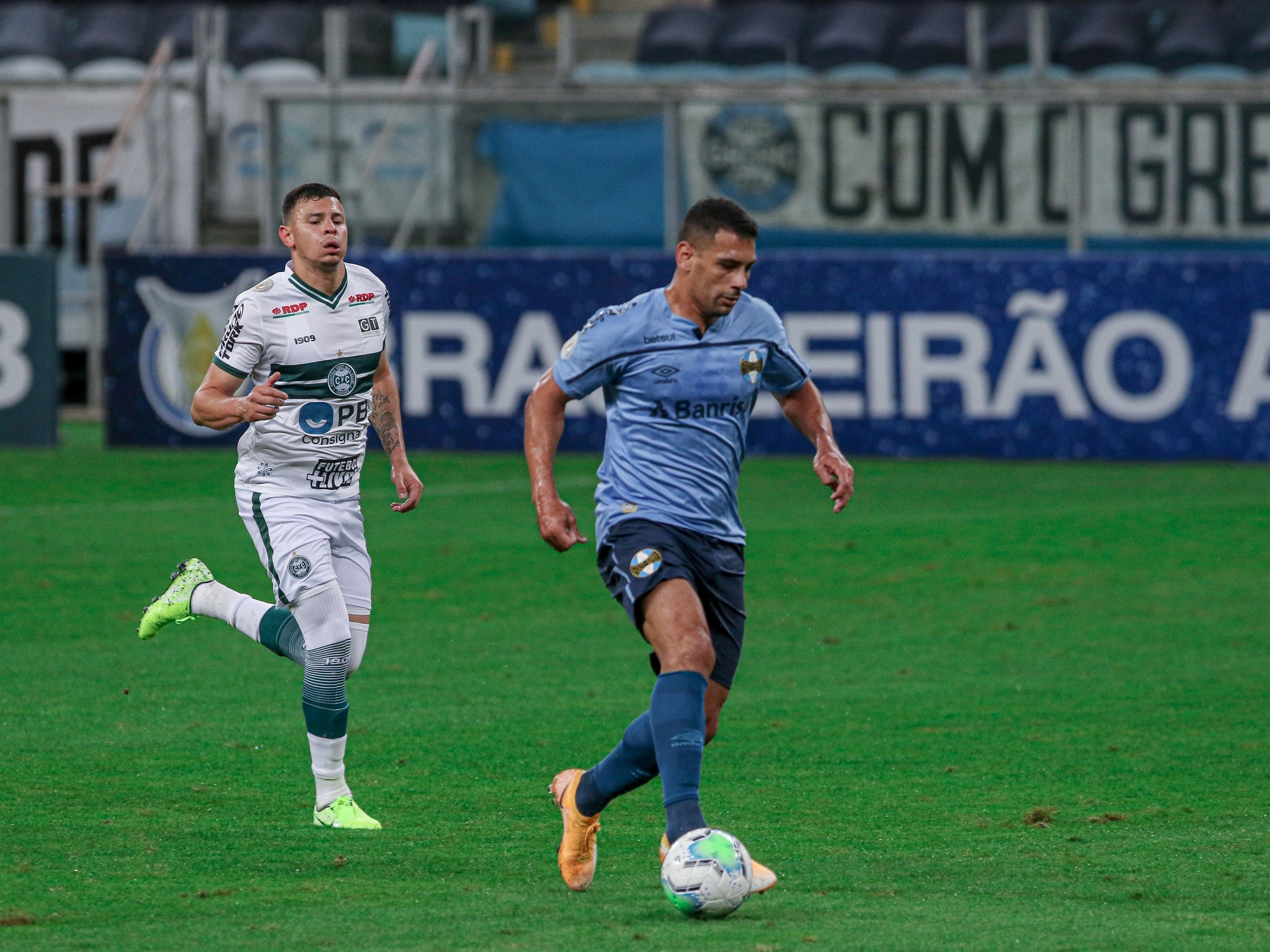 Fluminense x Grêmio: onde assistir ao vivo, horário e prováveis escalações  do jogo pelo Brasileirão - Lance!