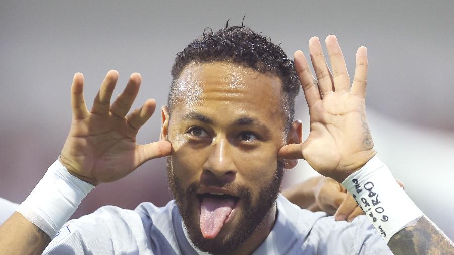 Neymar homenageou Jô Soares após marcar para o PSG contra o Clermont pelo Campeonato Francês - Stephane Mahe/Reuters