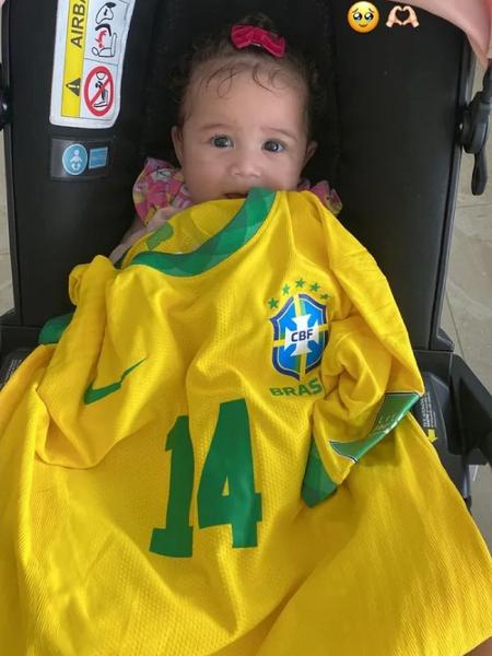 Cecília, filha de Karoline Lima com Éder Militão - Reprodução/Instagram