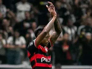 Bruno Henrique vê força mental como fundamental em vitória do Flamengo