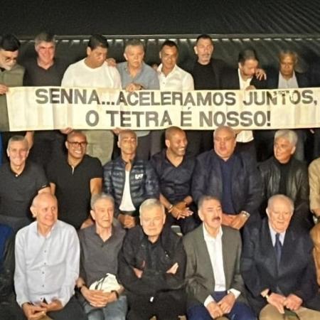 Elenco que representou o Brasil no tetracampeonato de 1994 se reuniu no Rio