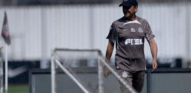 Corinthians se prepara para reverter derrota e focar na Copa do Brasil