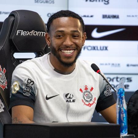 José Martínez em sua apresentação no Corinthians