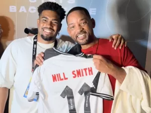 Will Smith ganha camisa do Vasco personalizada durante Rock in Rio