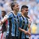 Grêmio se safa, São Paulo honra a camisa 