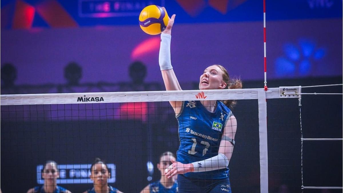 Ana Cristina brilha, Brasil supera Japão e encara Itália na semi da VNL