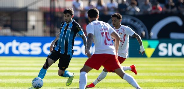 Bragantino marca nos acréscimos e deixa Grêmio a 2 pontos da zona da degola