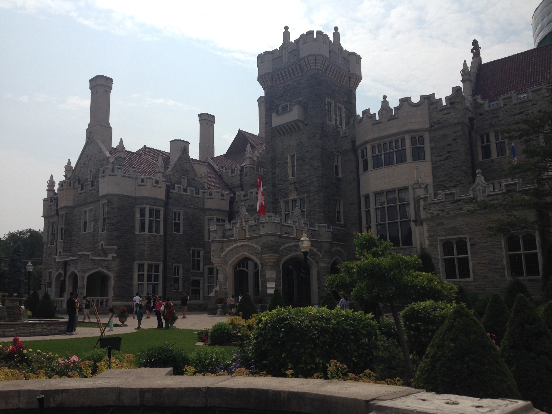  Casa Loma foi construída por Henri Pellatt, que já foi recordista mundial dos 1.600 m e um ícone na história canadense