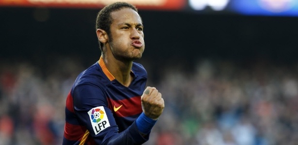 Neymar tem um gol a mais que seu colega de Barcelona Suárez - EFE/Quique García