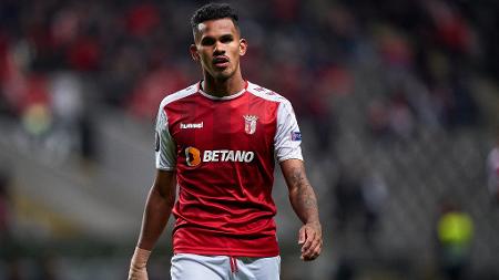 10 jogadores brasileiros "desconhecidos" que poderiam brilhar por aqui