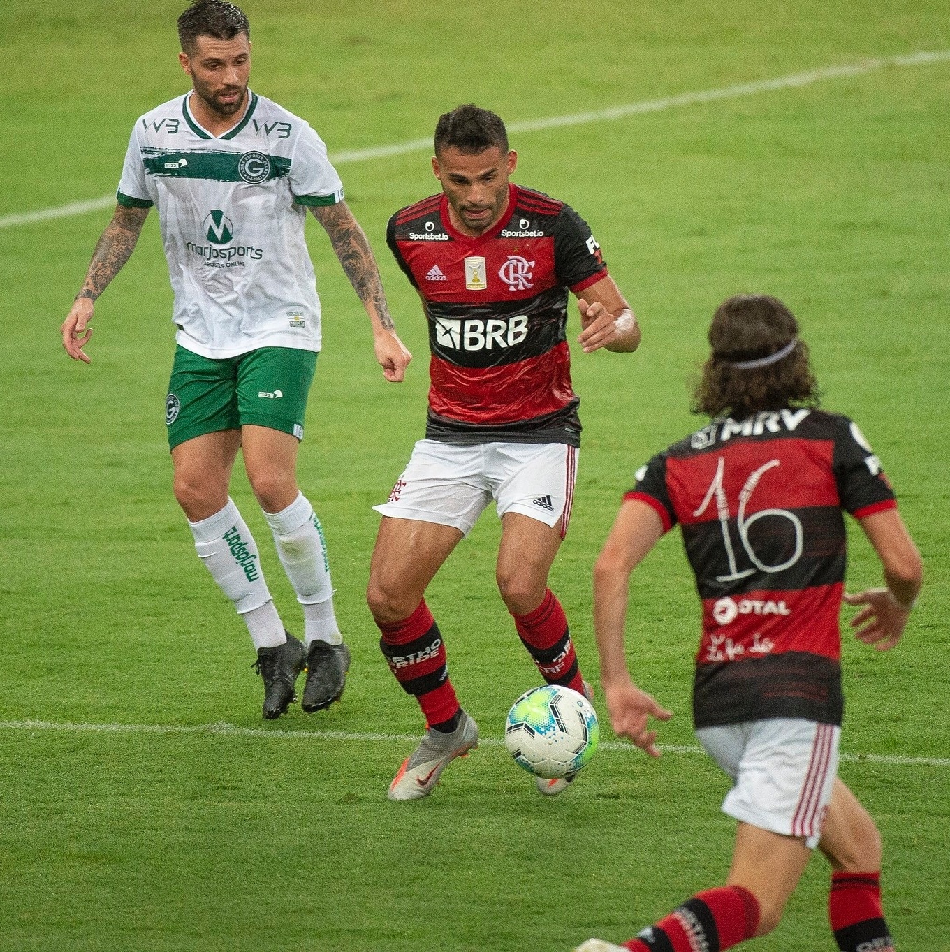 Flamengo consegue vitória no jogo com o Goiás - Fim de Jogo