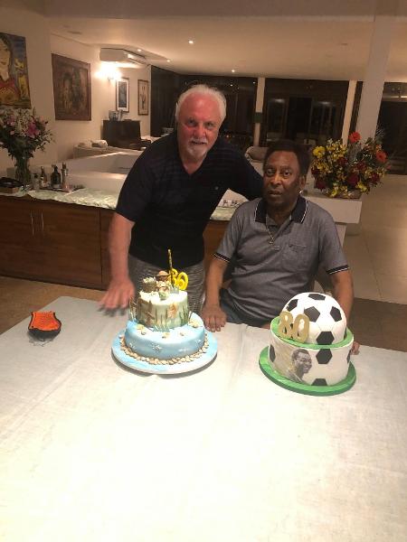 Pelé encerra parceria com agente pessoal após mais de 50 anos - 08/04/2022  - UOL Esporte