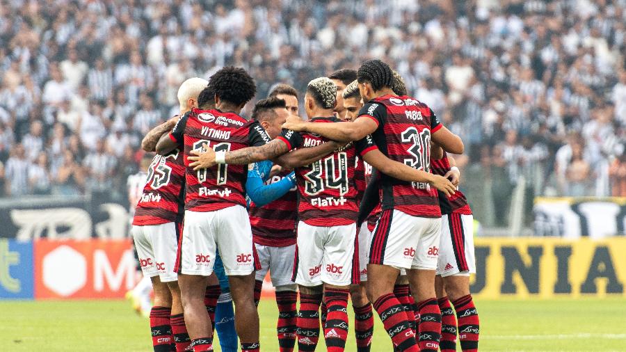 Debandada do Flamengo? Quatro jogadores negociam saída do Rubro