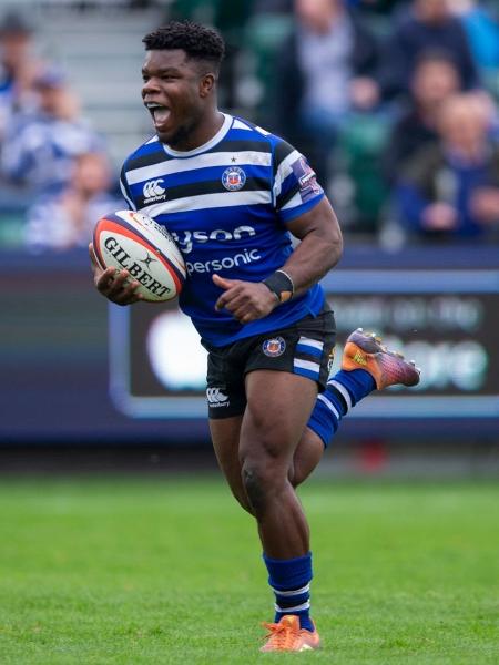 Levi Davis, do Bath Rugby, durante a partida da terceira rodada da Premiership Rugby Cup - Bob Bradford - CameraSport via Getty Images