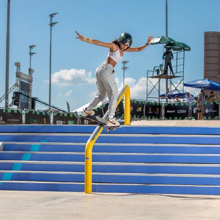 A campeã mundial e medalhista olímpica Rayssa Leal, no STU em Porto Alegre - Julio Detefon/ CBSK/ Divulgação