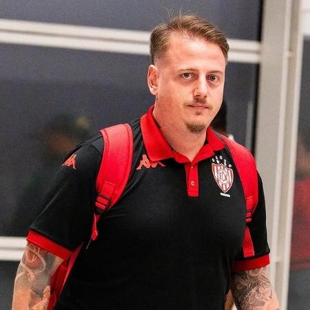 Ronaldo Bealta admitiu ser corintiano pouco antes do jogo entre as equipes