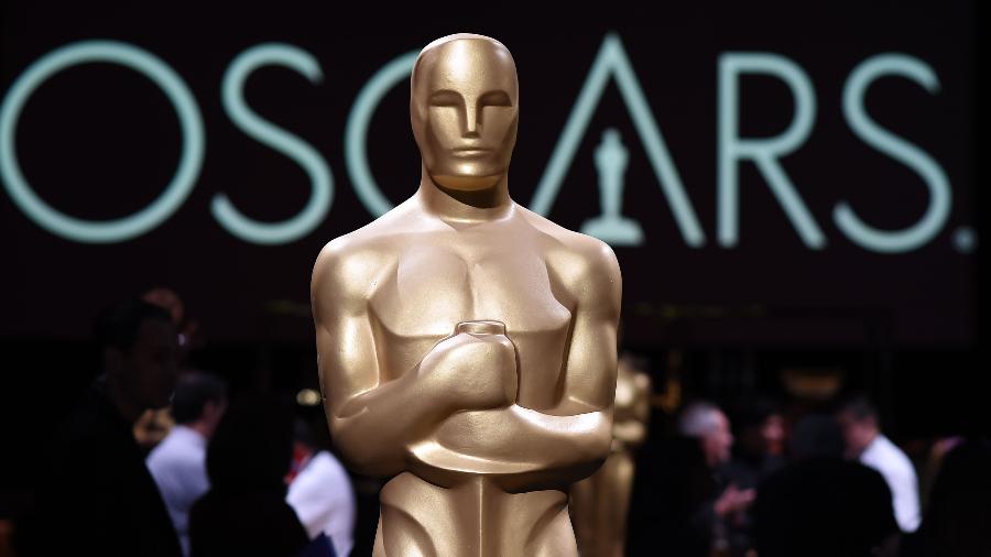 Estátua imitando estatueta do Oscar - Robyn Beck/AFP
