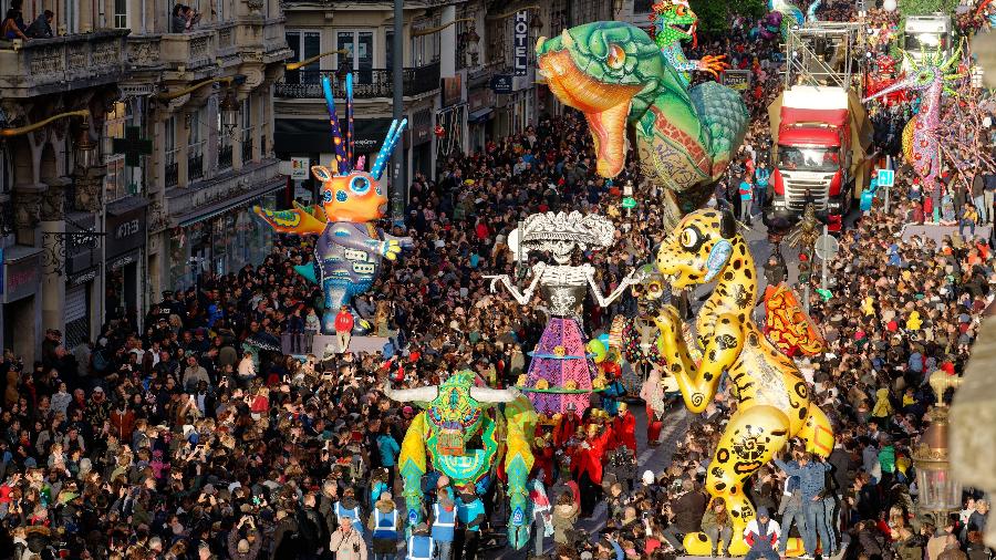 Dominado pela cultura mexicana, centro de Lille tem desfiles com "alebrijes" - Sylvain Lefevre/Getty Images