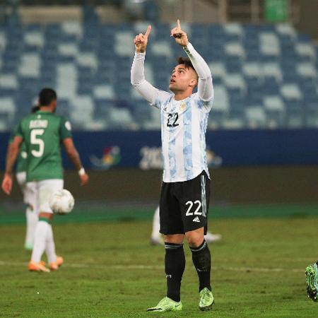 Lautaro Martínez comemora o seu gol pela Argentina após passar cinco jogos em branco - Twitter da seleção argentina