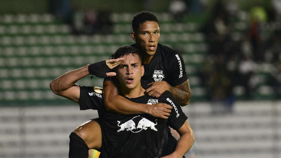 Se quiser utilizar Renan no jogo de sábado, Bragantino terá que pagar uma multa