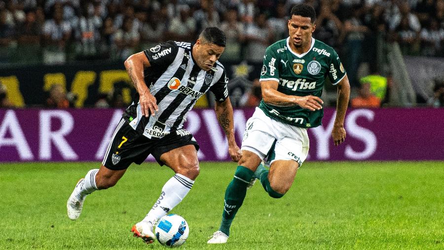 Hulk e Murilo balançaram as redes em Atlético-MG x Palmeiras, jogo válido pelas quartas de final da Libertadores - Alessandra Torres/AGIF