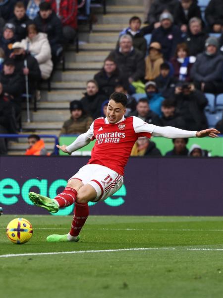 Martinelli marcou o primeiro gol do Arsenal contra o Leicester na Premier League - DARREN STAPLES / AFP