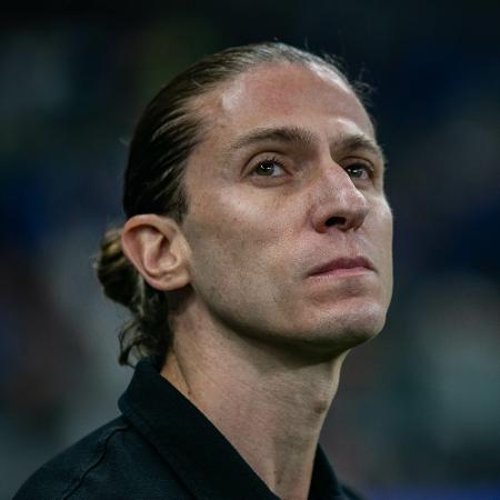 Filipe Luis, técnico do Flamengo, disse ama o trabalho como técnico mesmo diante das turbulências. - Fernando Moreno/AGIF
