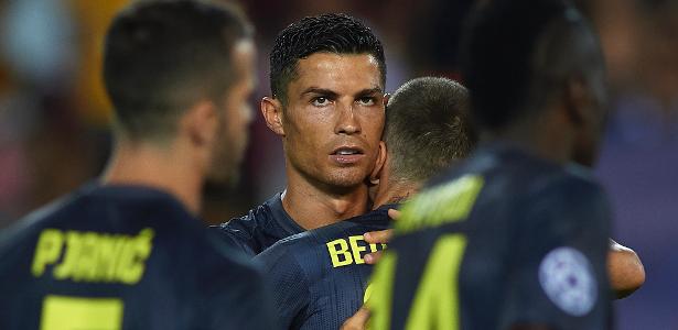Cristiano Ronaldo em ação durante jogo da Juventus - Manuel Queimadelos Alonso/Getty Images