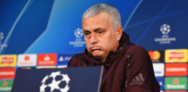 Pessimismo durante entrevistas foi um dos motivos que causaram a demissão de Mourinho do United - Nathan Stirk/Getty Images
